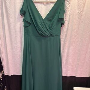 David’s Bridal Green Bridesmaid Dress